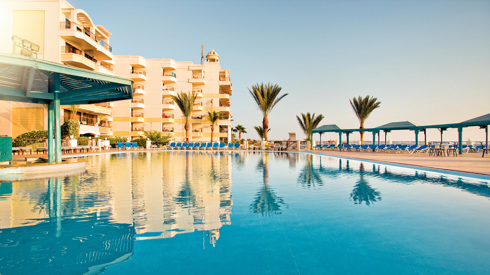 SUNRISE Holidays Resort ( )