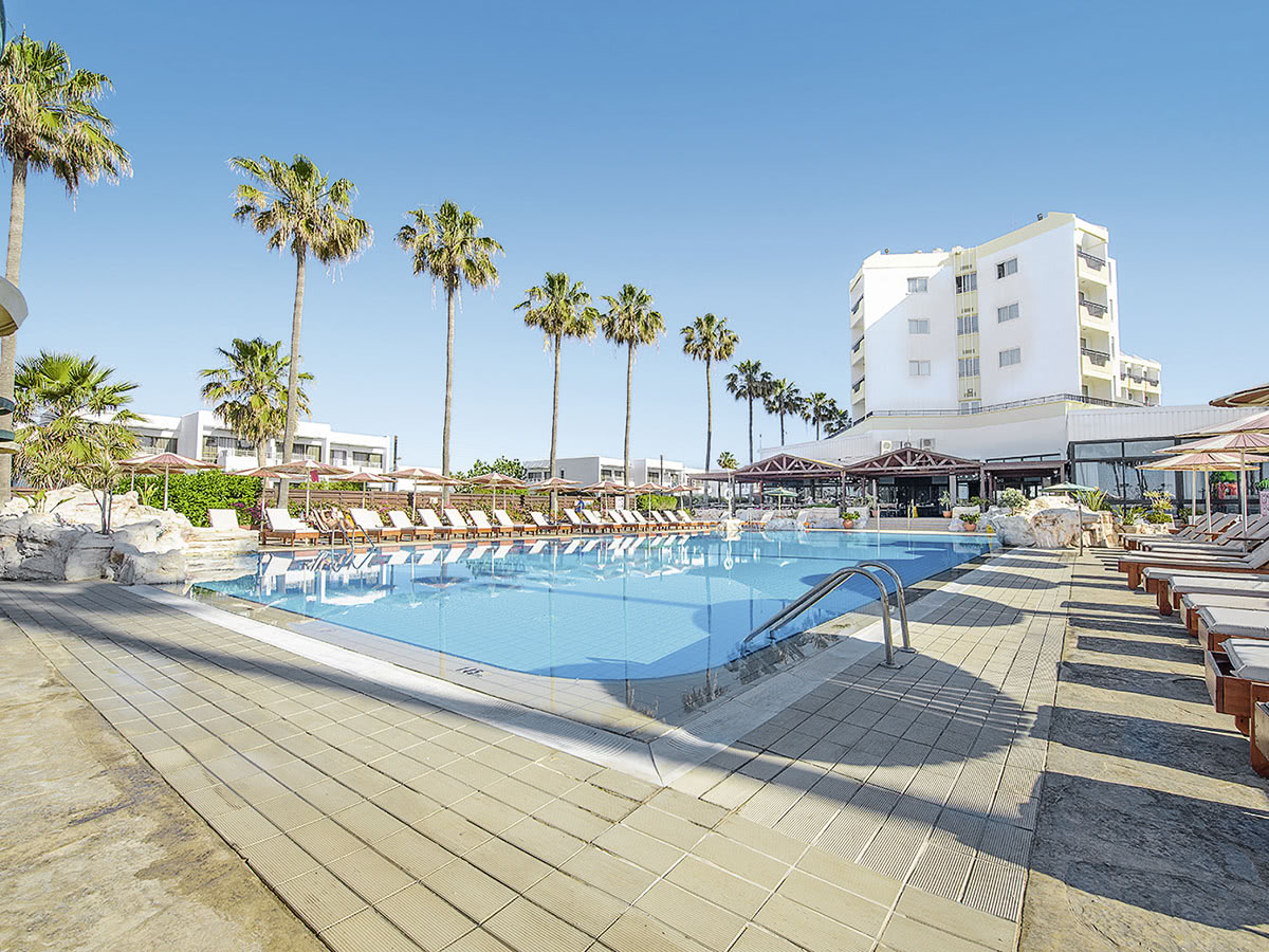 Pavlo Napa Beach Hotel