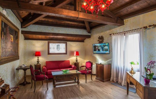 La Fenice Et Des Artistes