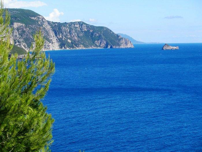 Korfu a Albánie - letecky