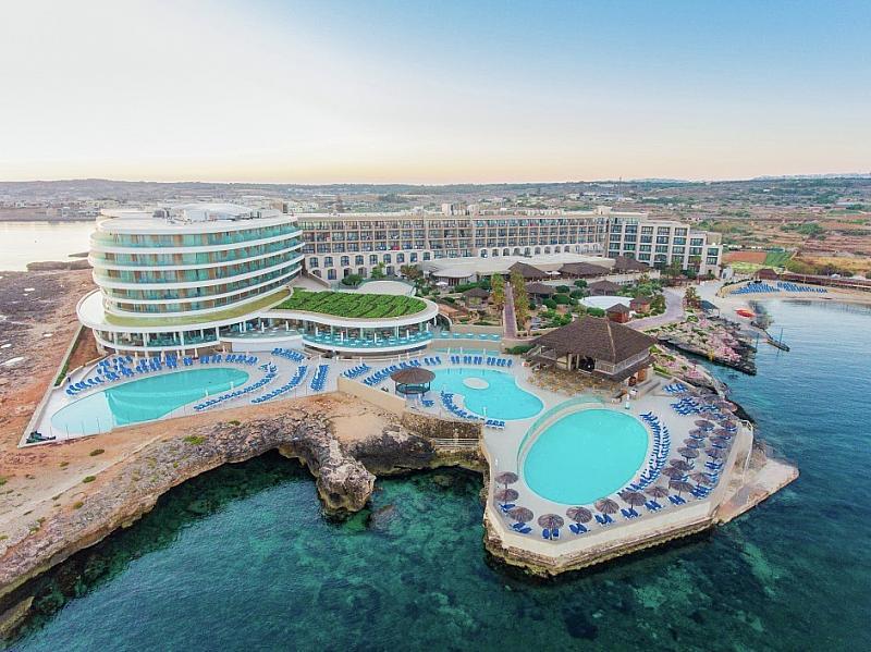 Hotel Ramla Bay Resort