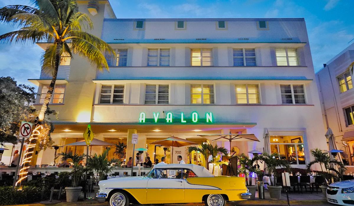 Hotel Avalon