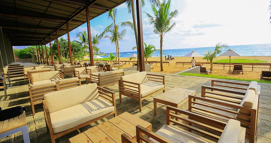 Pandanus Beach Resort & Spa