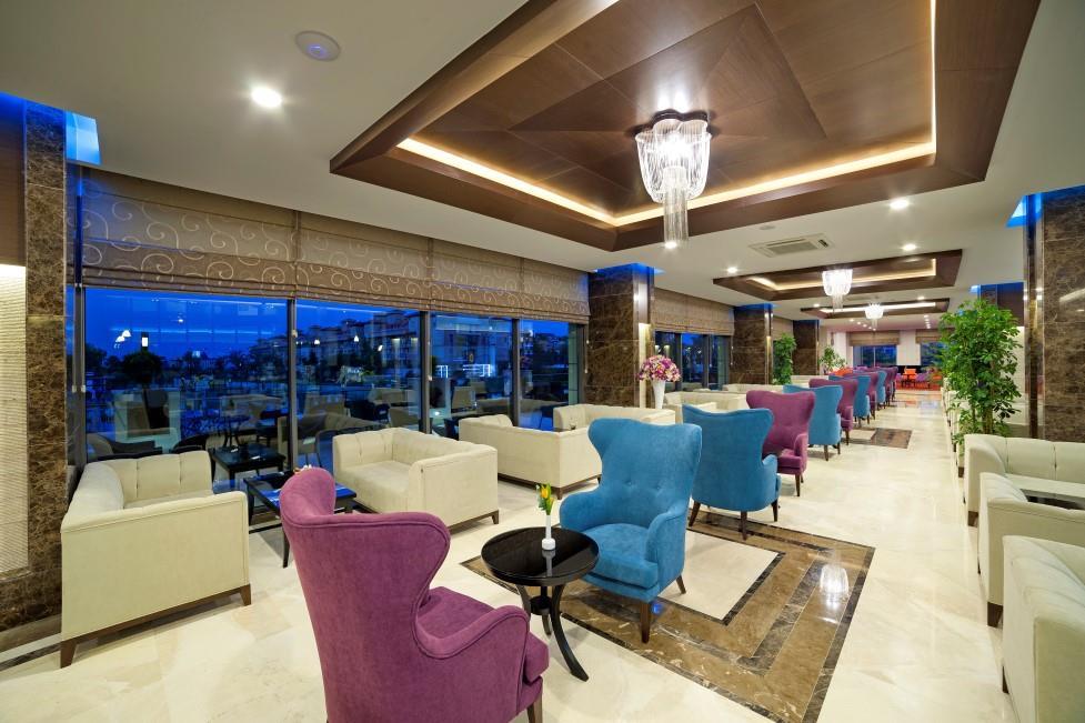 Luna Blanca Resort