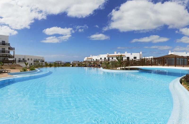 Meliá Dunas Beach Resort & Spa