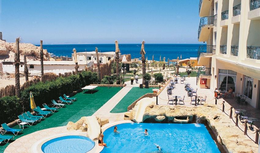 King Tut Aqua Park Beach Resort