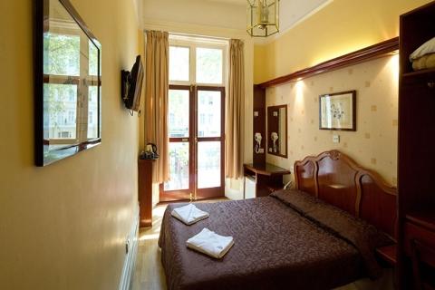 Londýn - hotel Dolphin