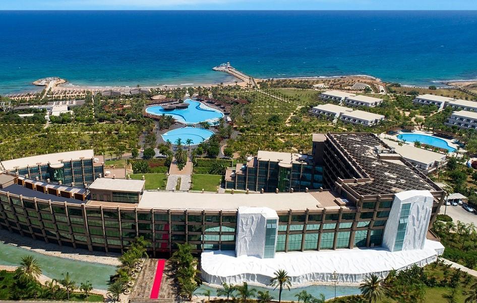 Noah's Ark Deluxe Hotel & Spa