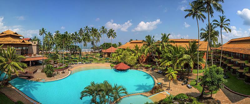 Royal Palms Beach Hotel