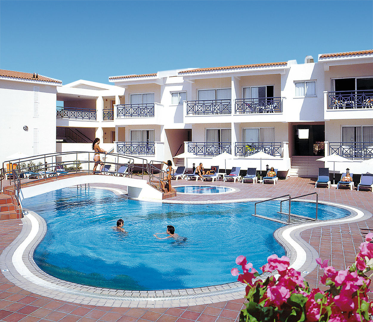 Cynthiana Beach Hotel
