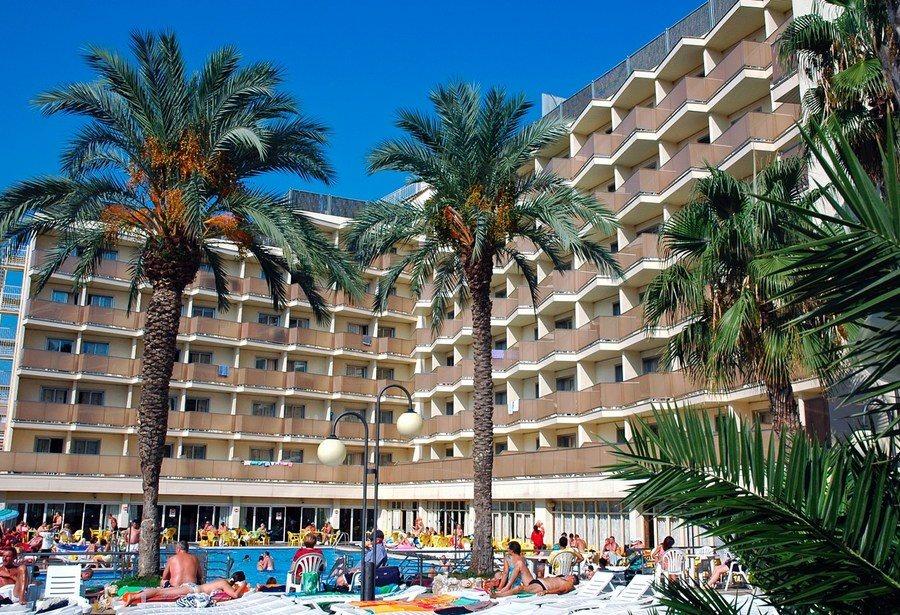 Španělsko / Lloret de Mar - hotel H Top Royal Beach****