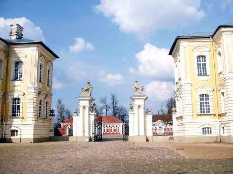 Okruh Pobaltím letecky  výlet do Helsinek