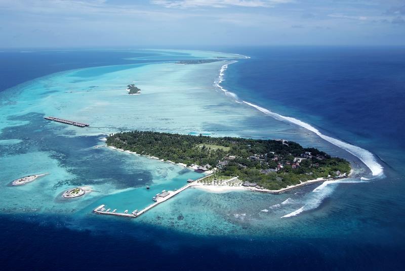 Adaaran Select Hudhuranfushi Resort