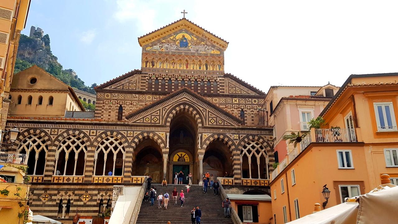 Amalfitánské pobřeží - letecky