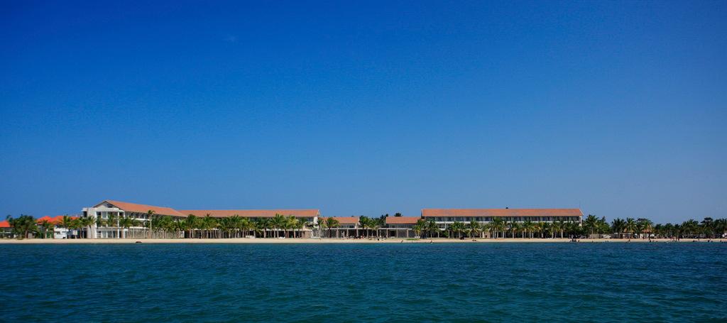 Amaya Beach Pasikudah