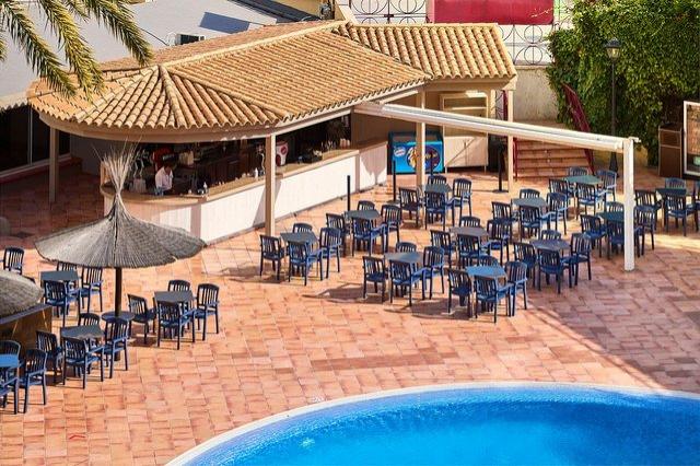 Sol Pelicanos Ocas