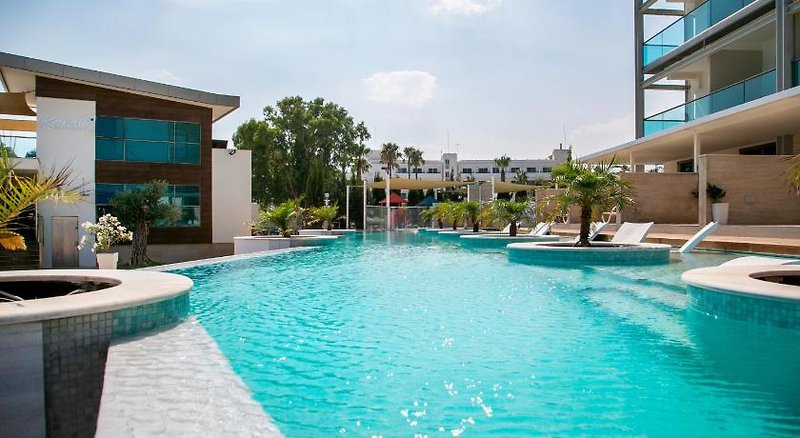 Asterias Beach