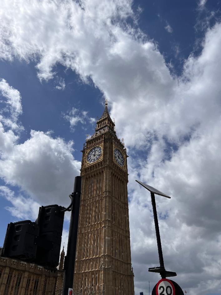 Londýn letecky z Brna