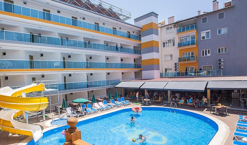 Arsi Enfi City Beach