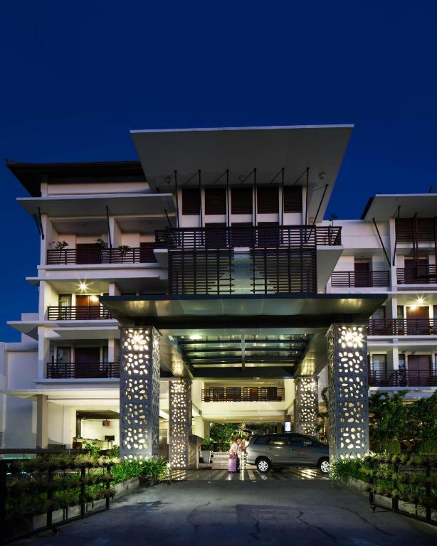Sun Island Hotel & Spa