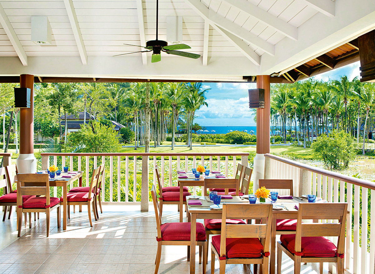 Dusit Thani Beach Krabi Resort – fotka 2