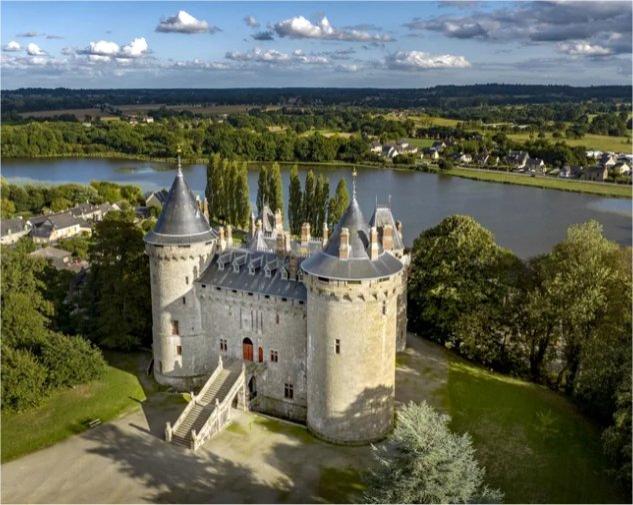 Francie - Normandie a Bretaň, 2026, letecky