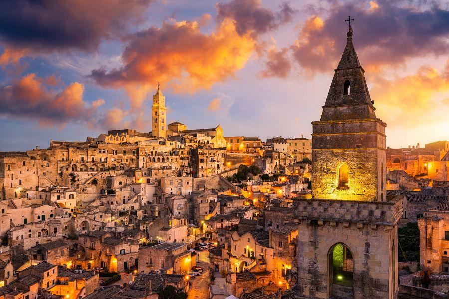 Adventní Apulie + Matera + Nejkrásnější Vánoční Městečko Locorotondo