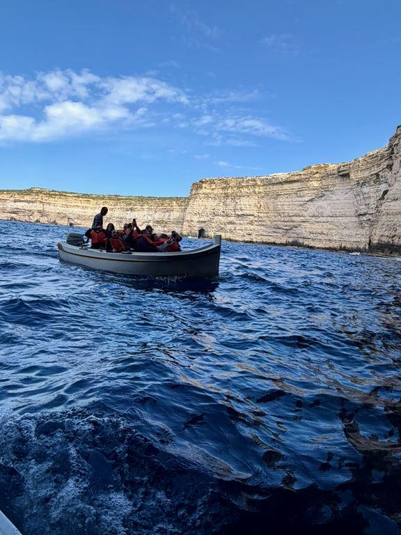 Barevná MALTA – ostrov rytířů, megalitů a azurového moře