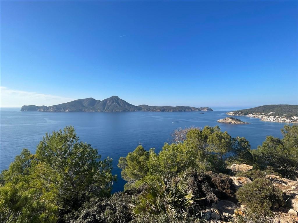 Mallorca s turistikou - nedotčená příroda