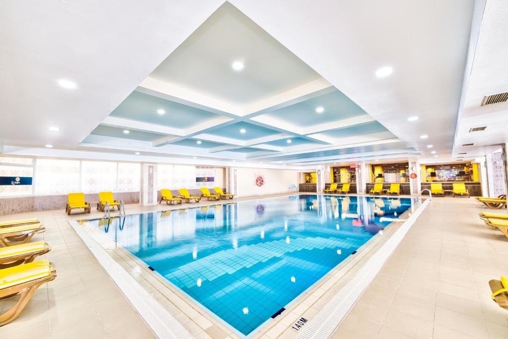 Salamis Bay Conti Resort 50+