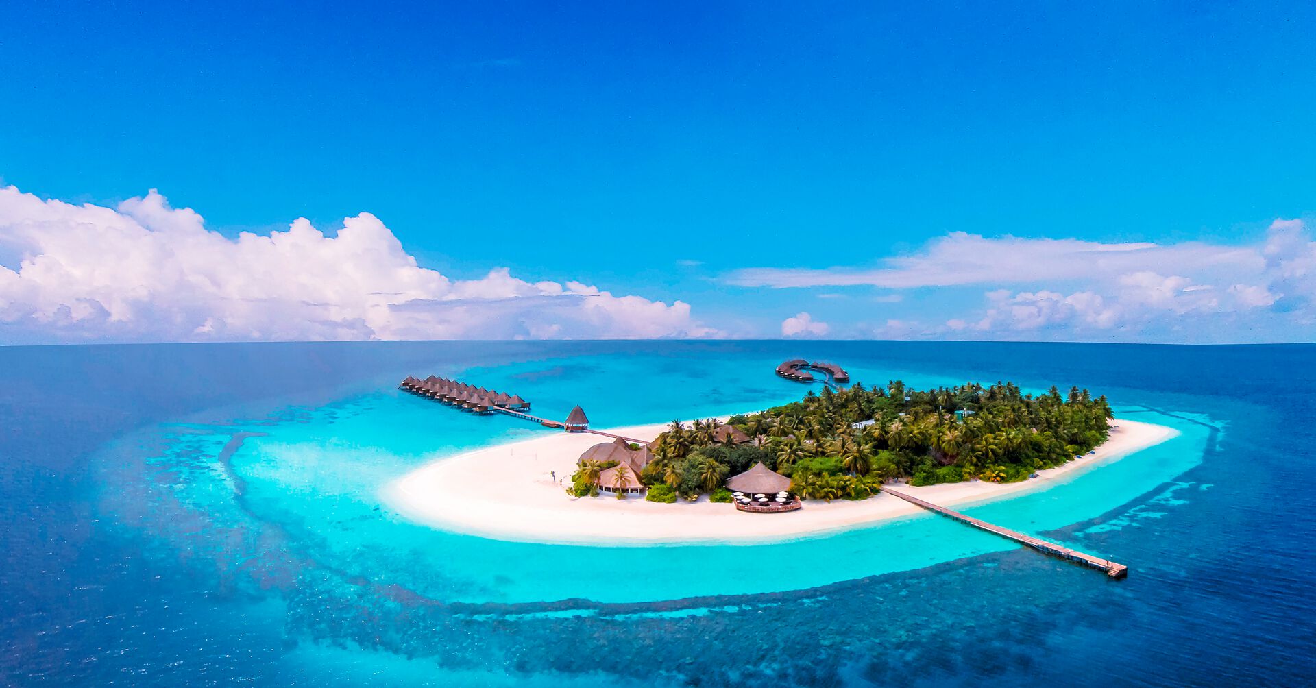 Angaga Island Resort & Spa
