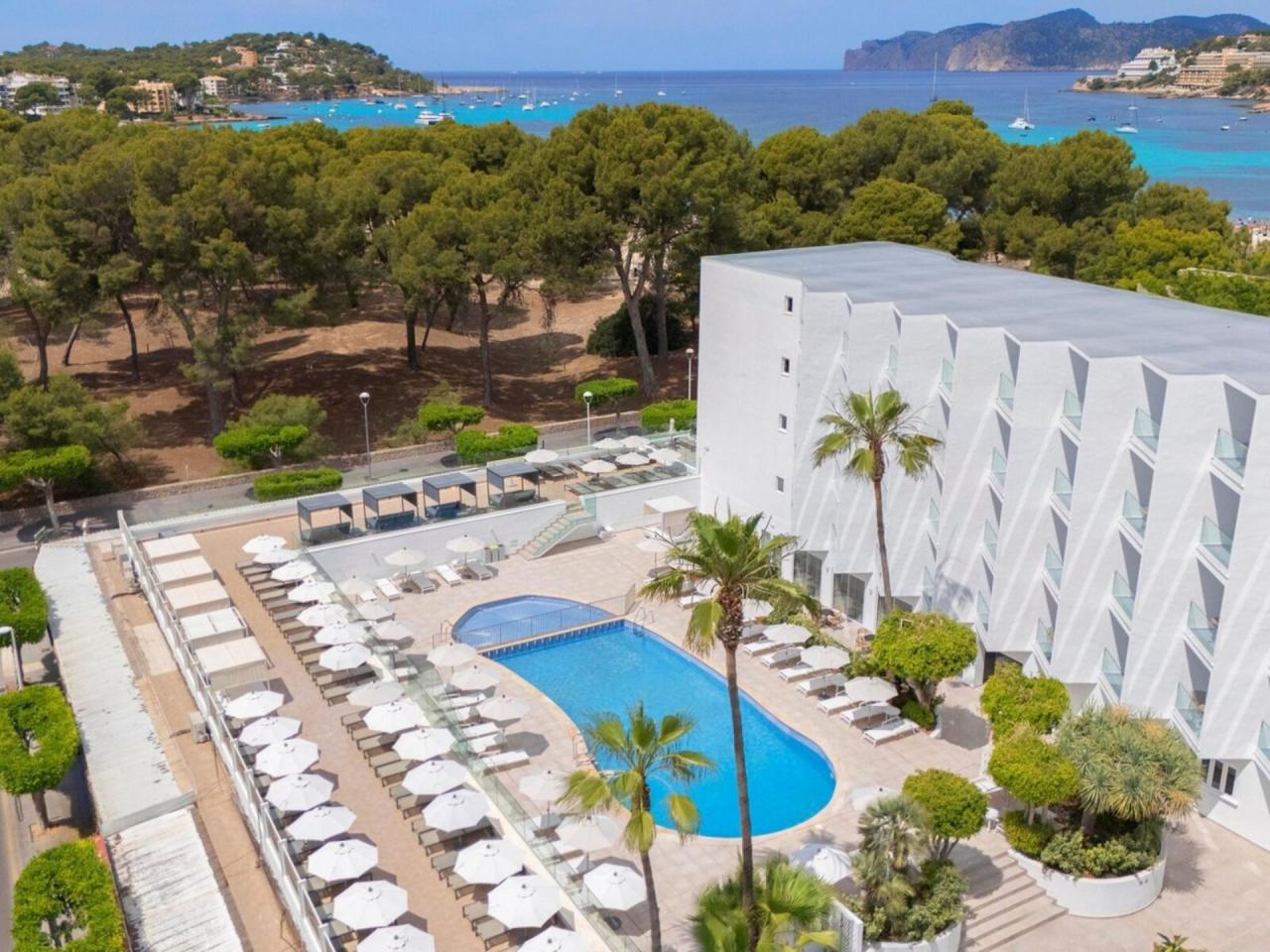 Hm Isabela - Adults Only