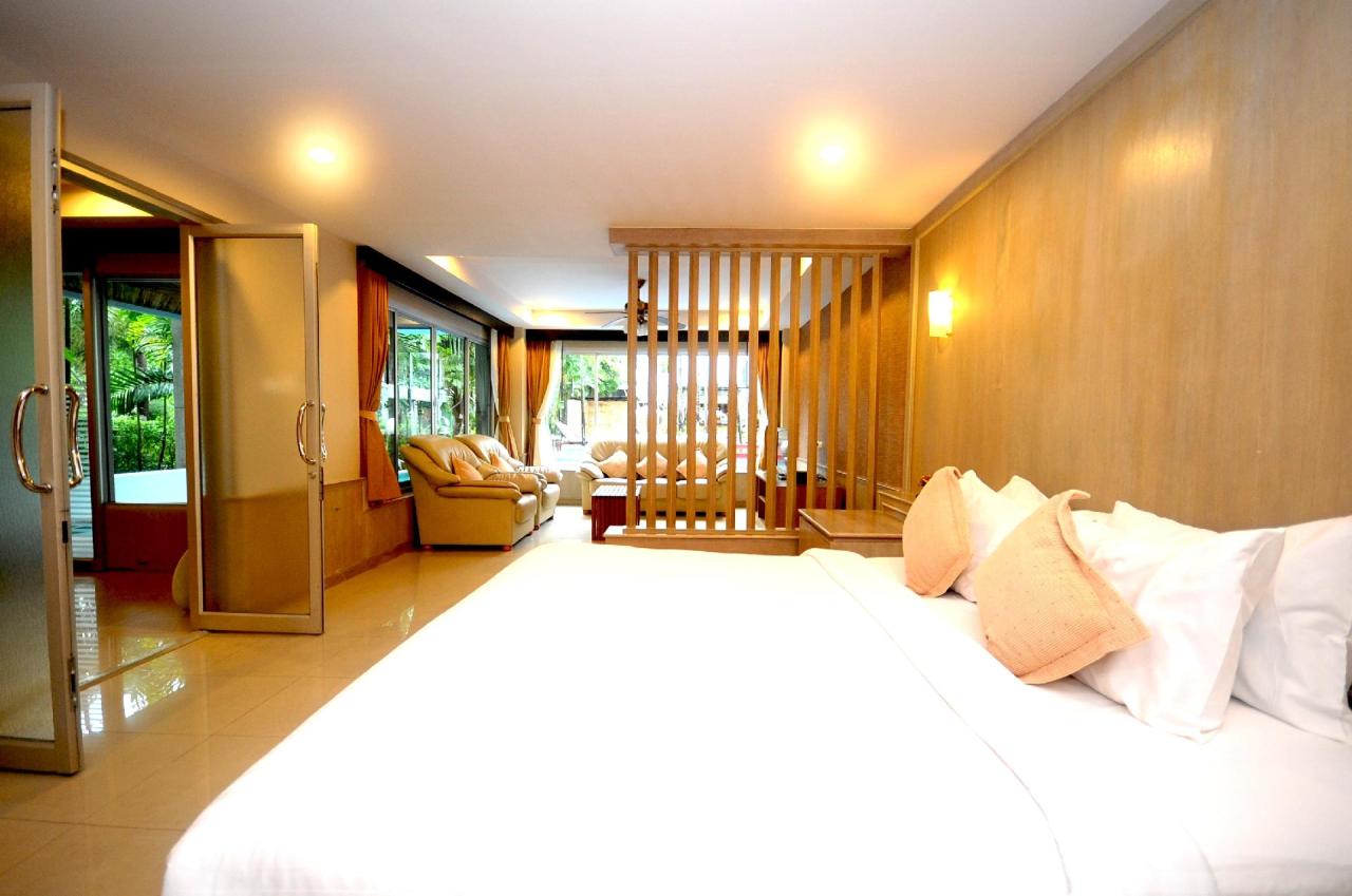 Kombinace - Lanta Sand Resort ****, Ko Lanta - pláž Long, Kata Palm Resort & Spa ****, Phuket - pláž