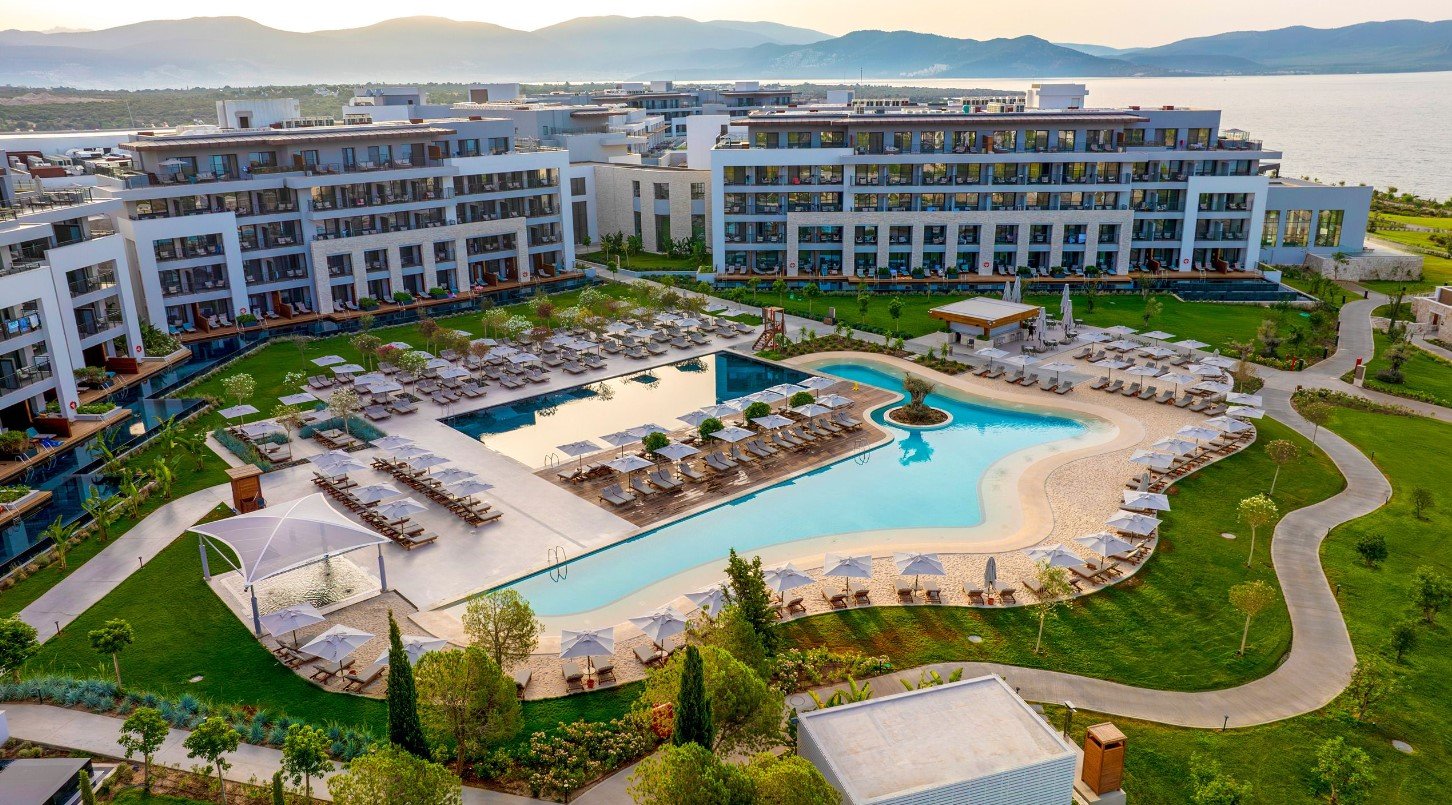 Hotel Anda Barut Collection