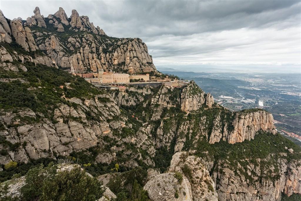 GIRONA A MONTSERRAT pobyt u moře s výlety LET