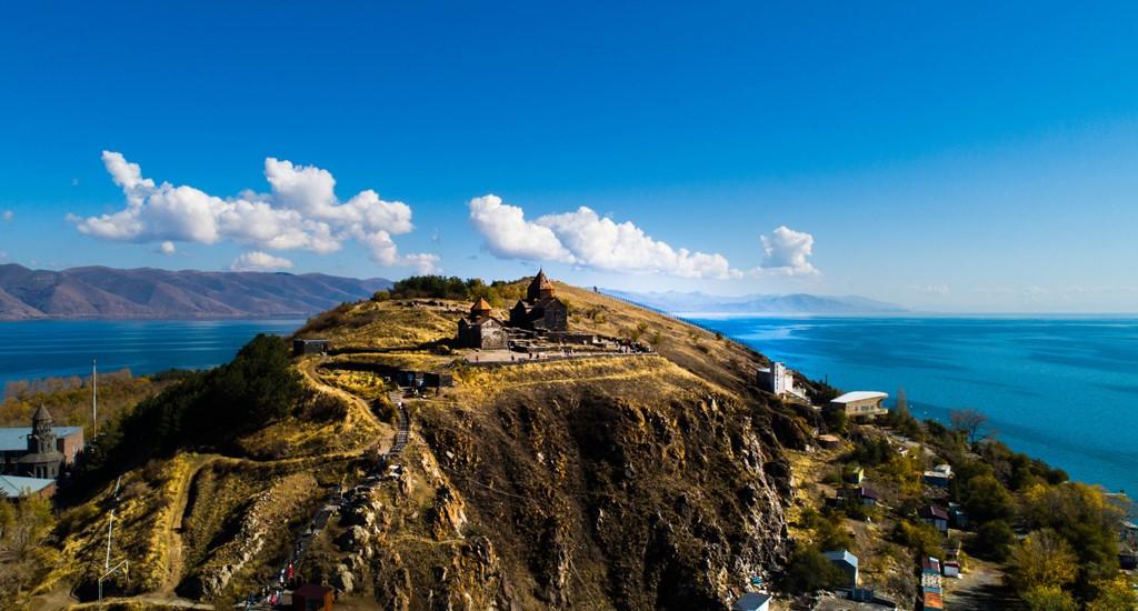 Poznávací zájezd Arménie – kolébka civilizace ve stínu Araratu