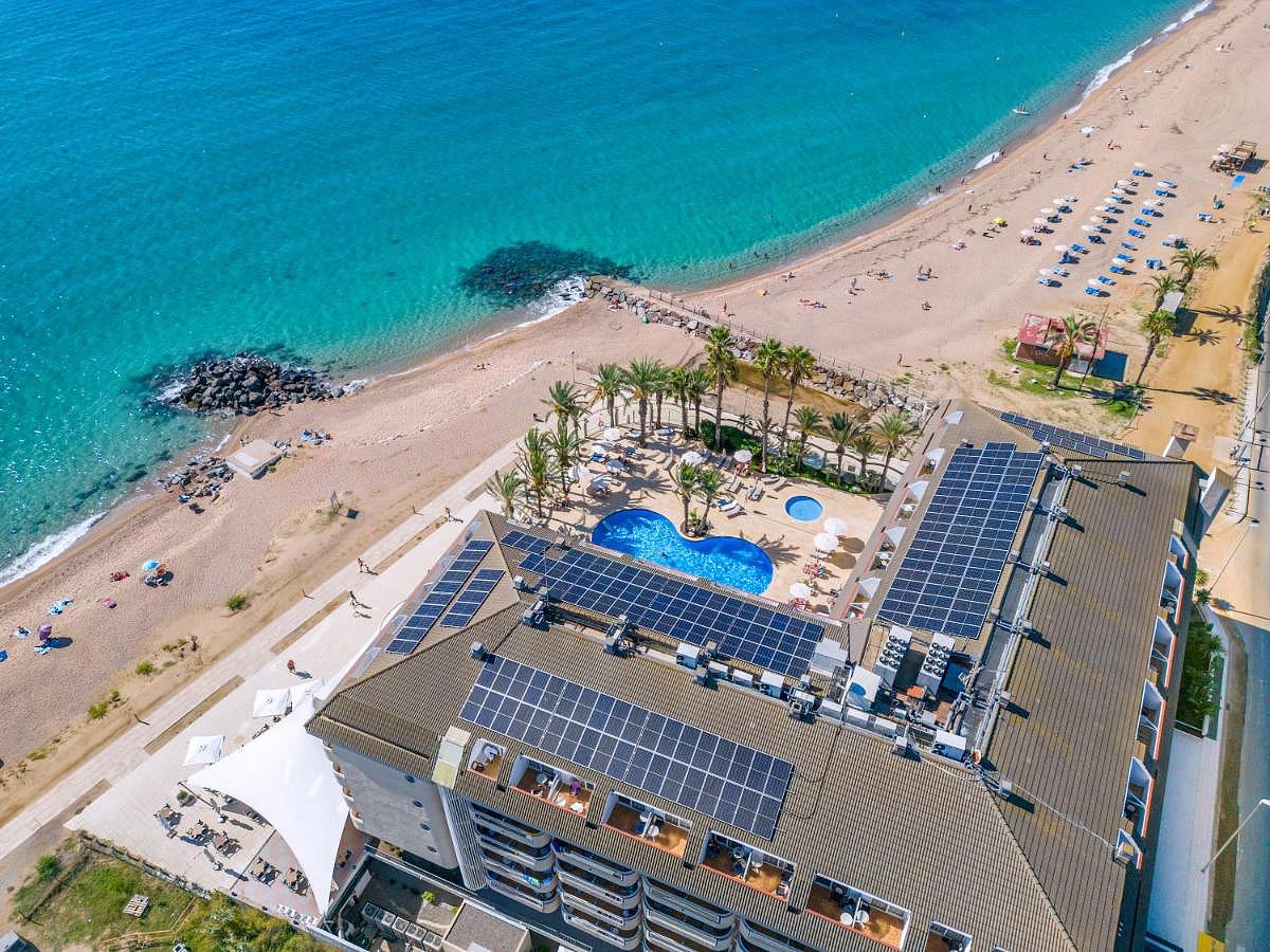CAPRICI BEACH & SPA