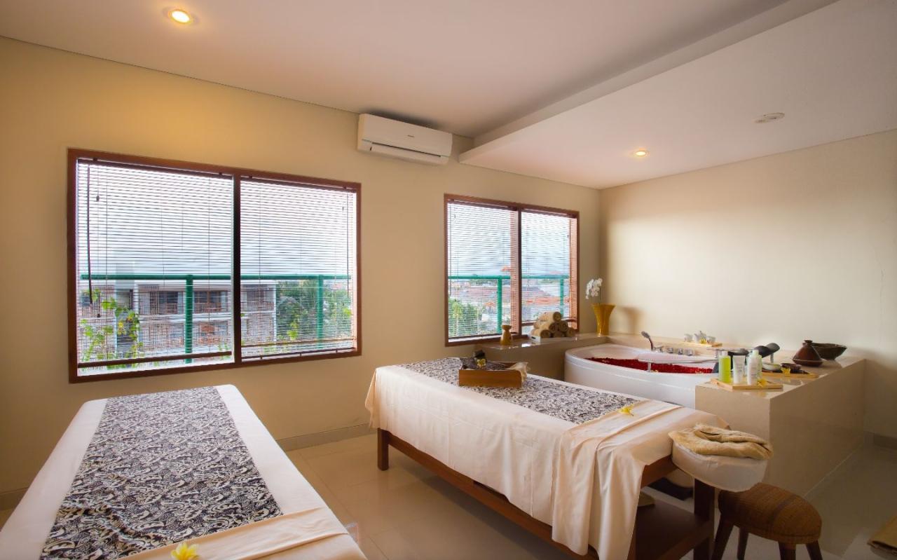 The Sun Hotel & Spa