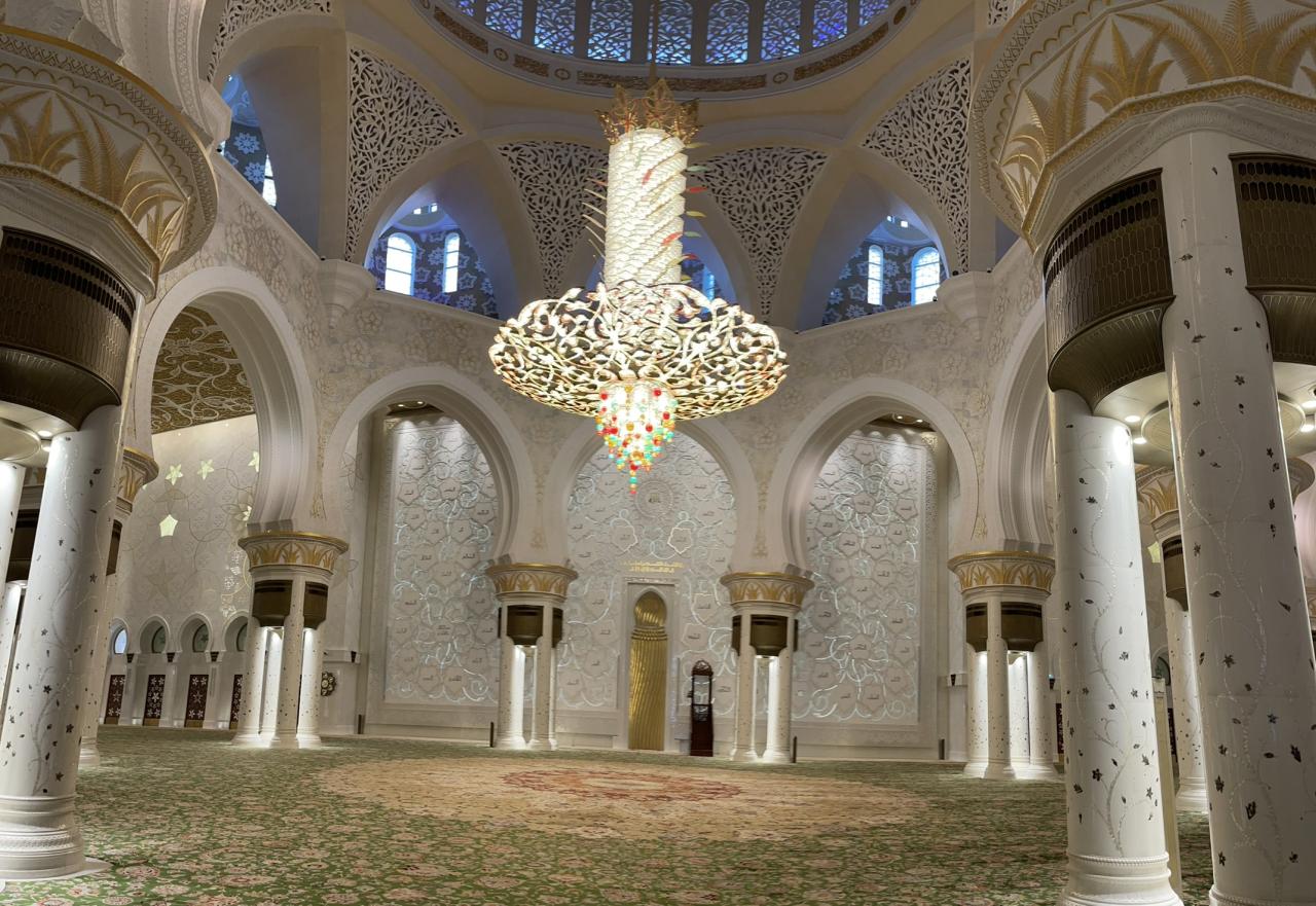 Dubaj A Abu Dhabi
