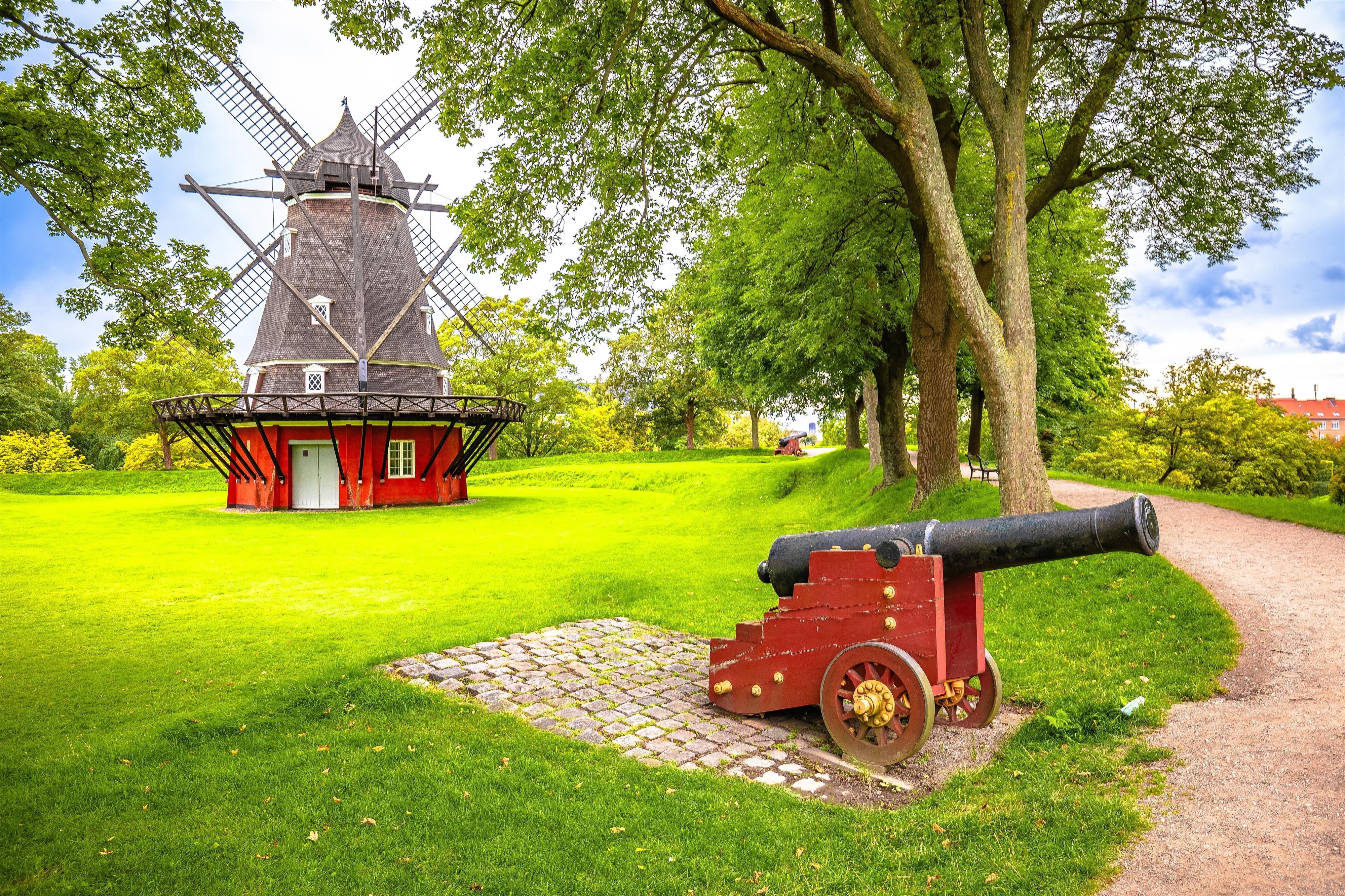 Kodaň a romantické zámky - letecké víkendy