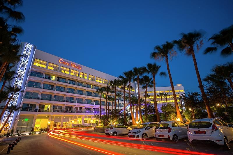 Cavo Maris Beach Hotel