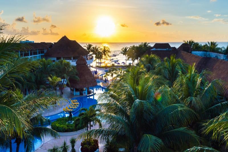 The Reef Coco Beach