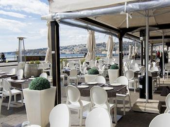 Partenope Relais
