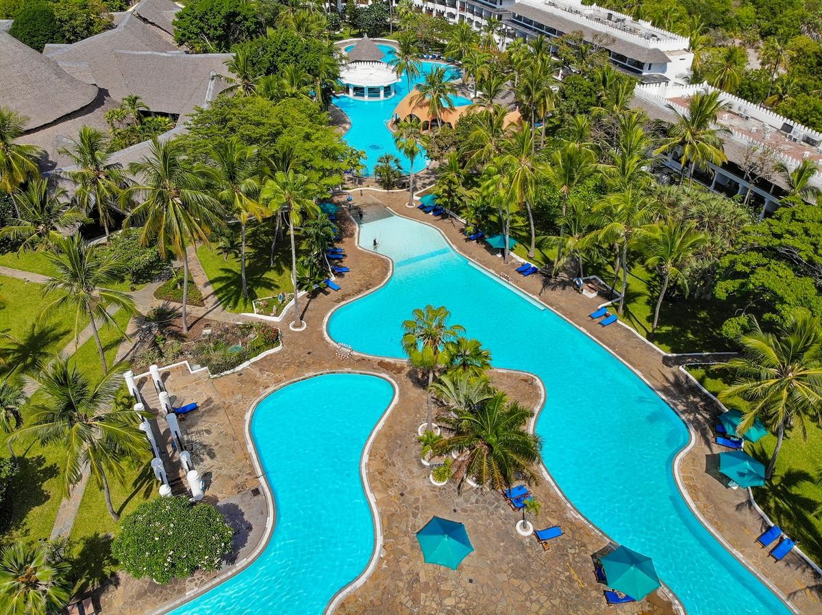Southern Palms Beach Resort