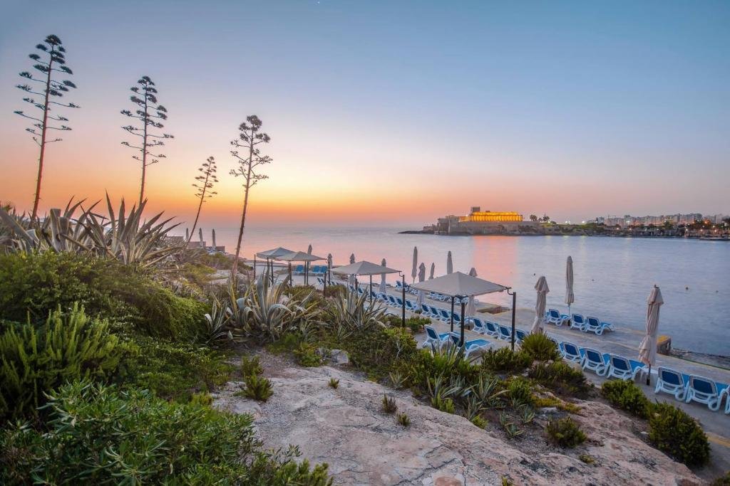 Corinthia St. George's Bay