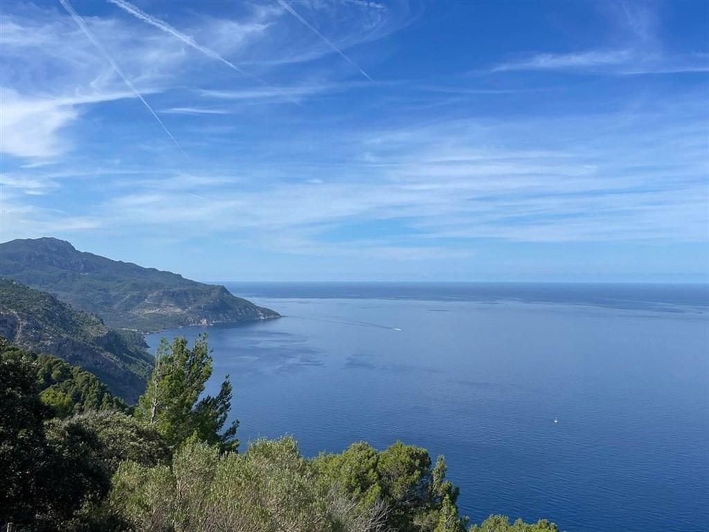 Mallorca s turistikou - nedotčená příroda