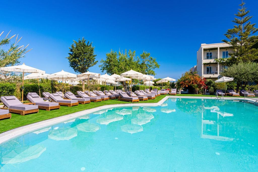 Dias by Azul Collection