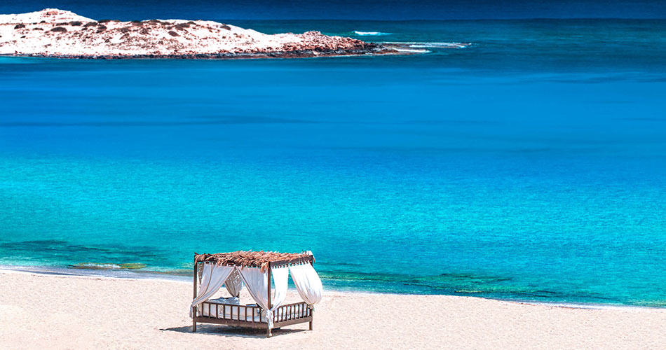 Jaz Crystal, Almaza Bay