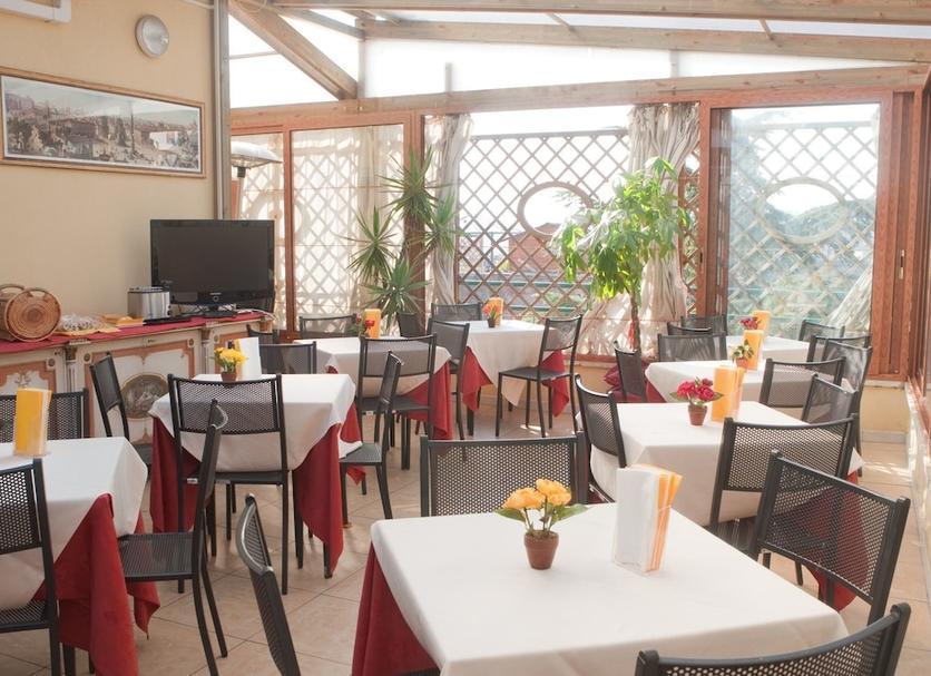 Řím - Hotel Antico Acquedotto