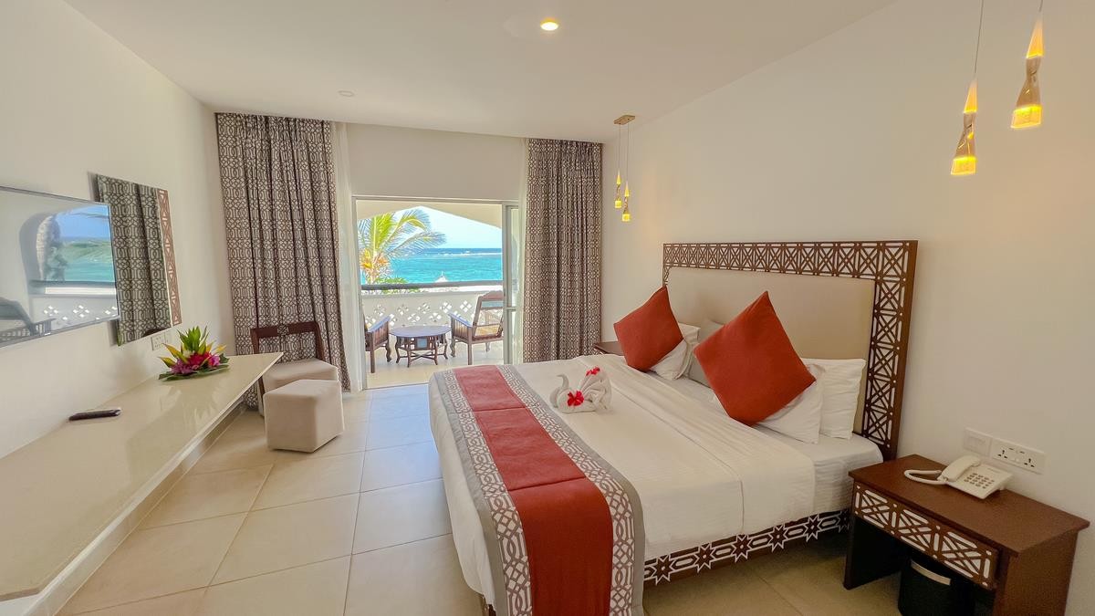Southern Palms Beach Resort
